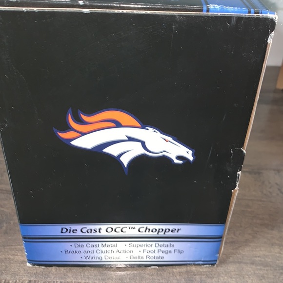 DENVER BRONCOS 2006 ERTL DIECAST COLLECTABLE OCC CHOPPER 1:10 SCALE - Picture 7 of 10